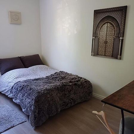 Chambre Au Kremlin-Bicetre Ле-Кримлен-Бисетр Экстерьер фото